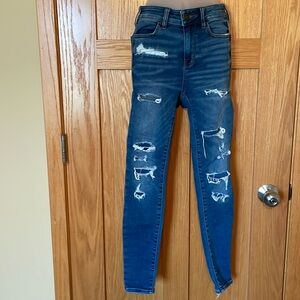 Women’s American Eagle Jeans. Skinny leg style.
